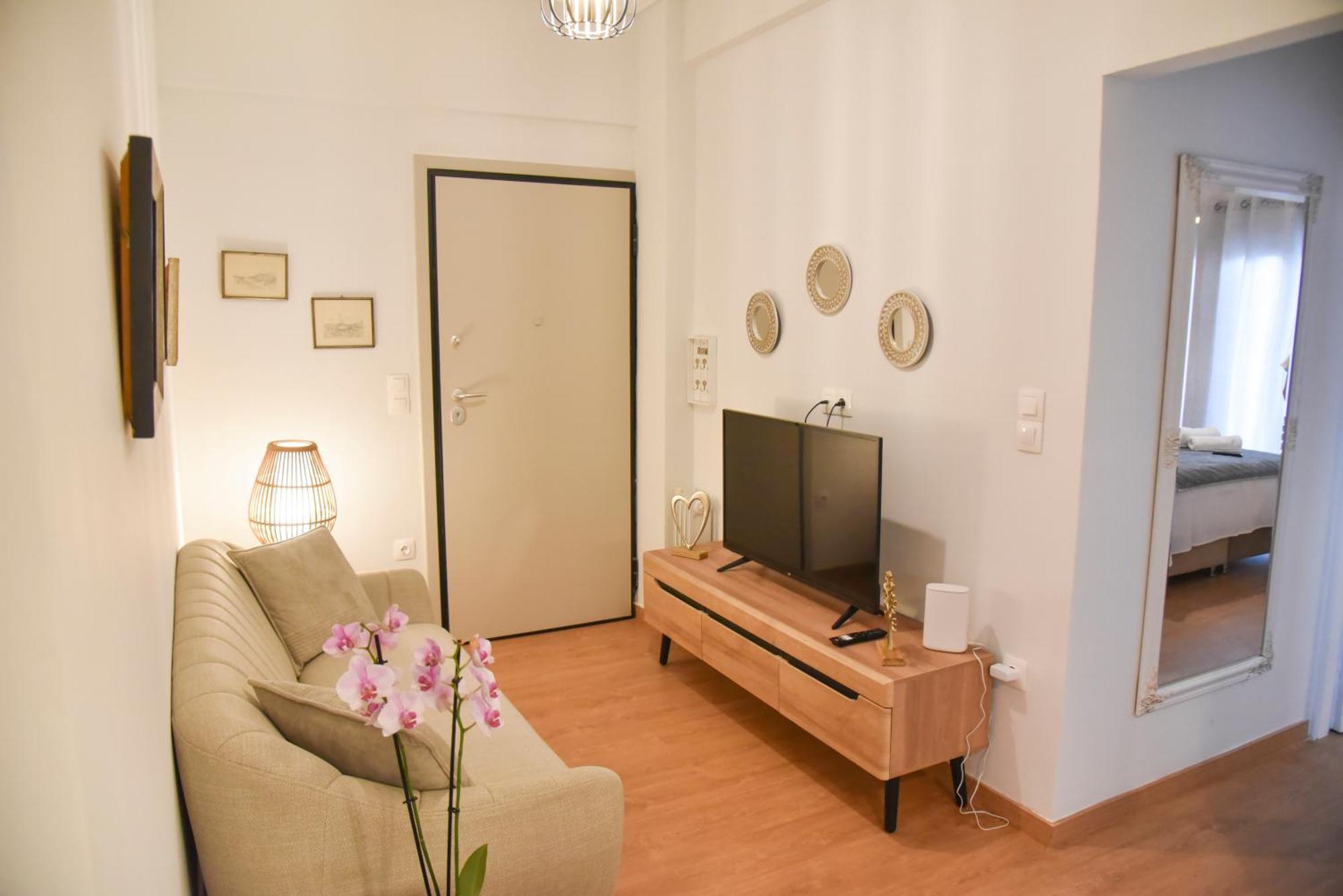 Ηλιόλουστο Apartment Атина Екстериор снимка