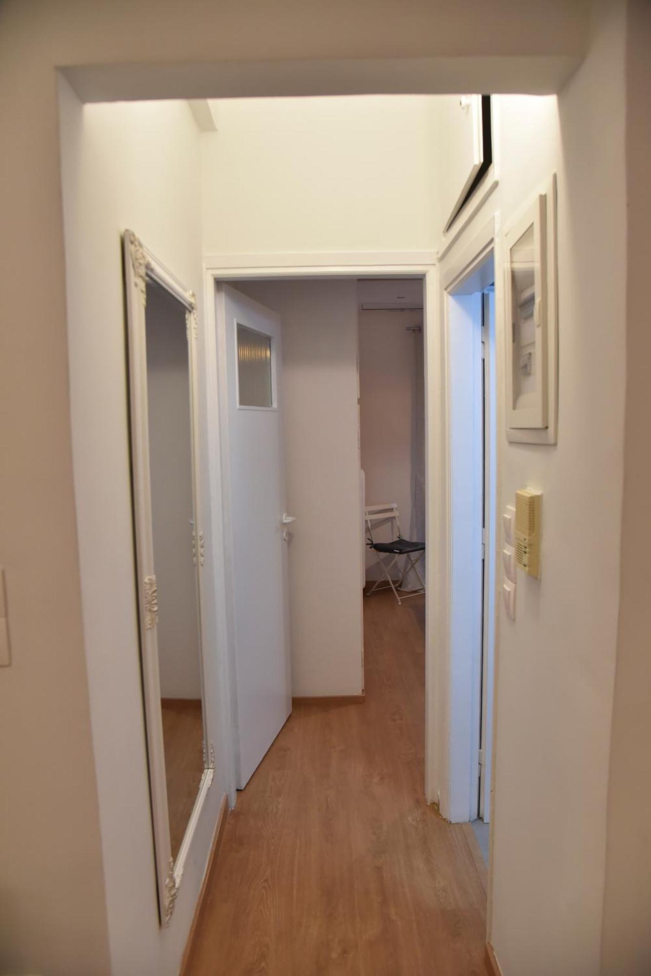 Ηλιόλουστο Apartment Атина Екстериор снимка