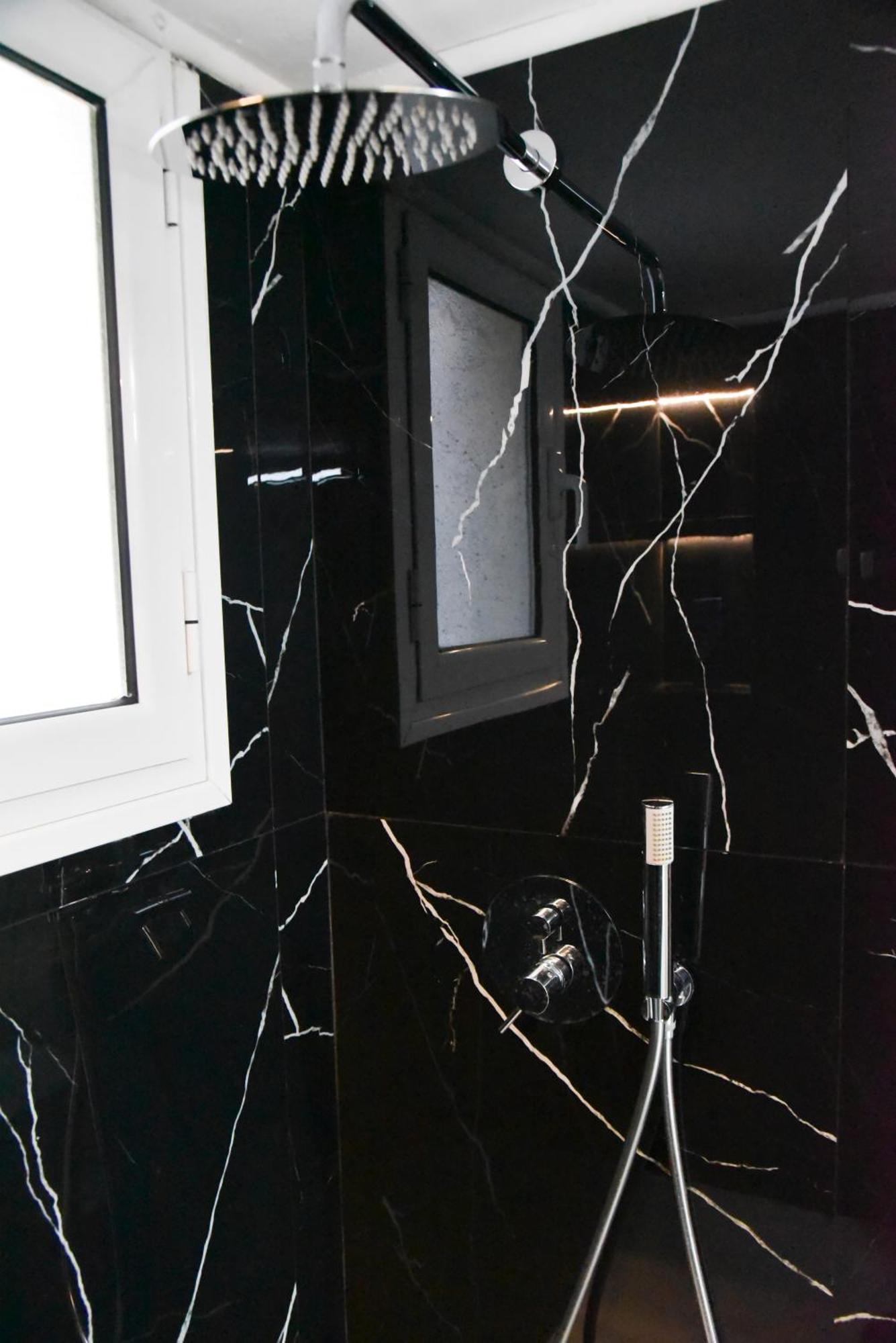 Ηλιόλουστο Apartment Атина Екстериор снимка